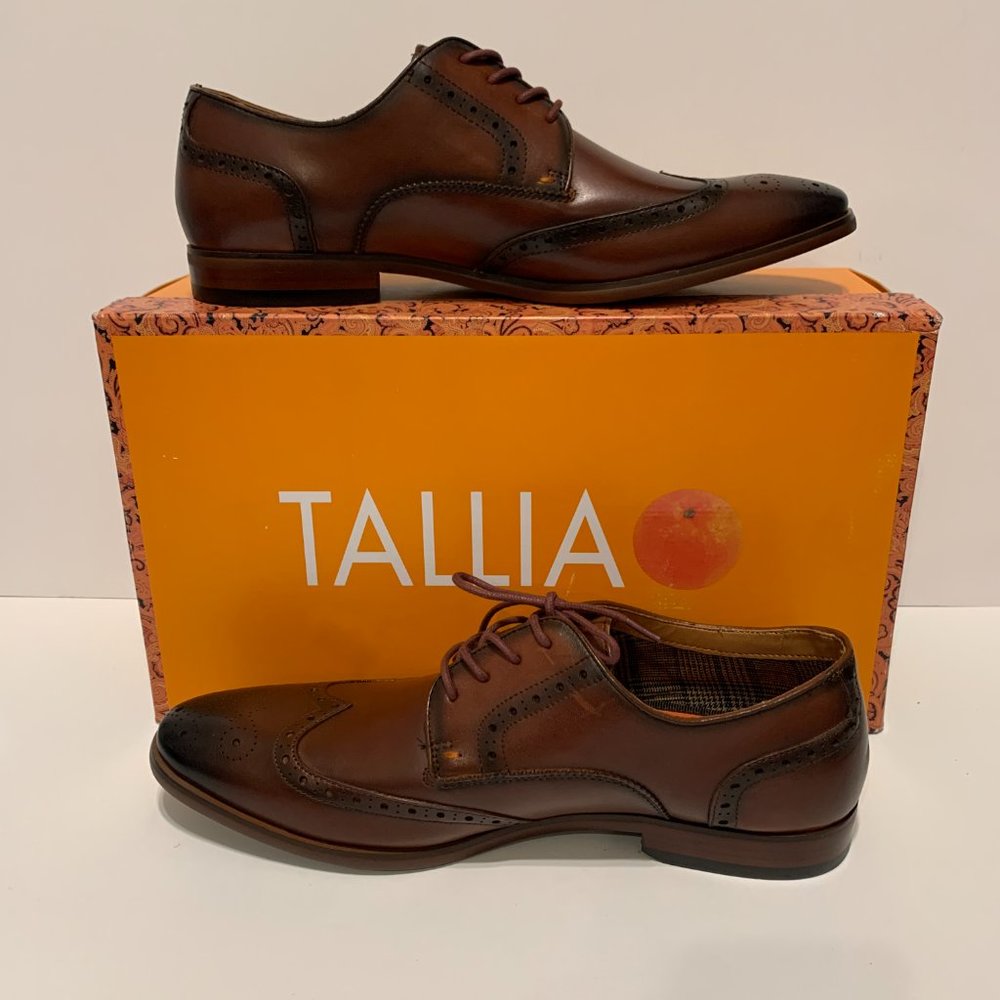 TALLIA Vitale Leather Wingtip Derby size: 9.5M - Picture 5 of 10